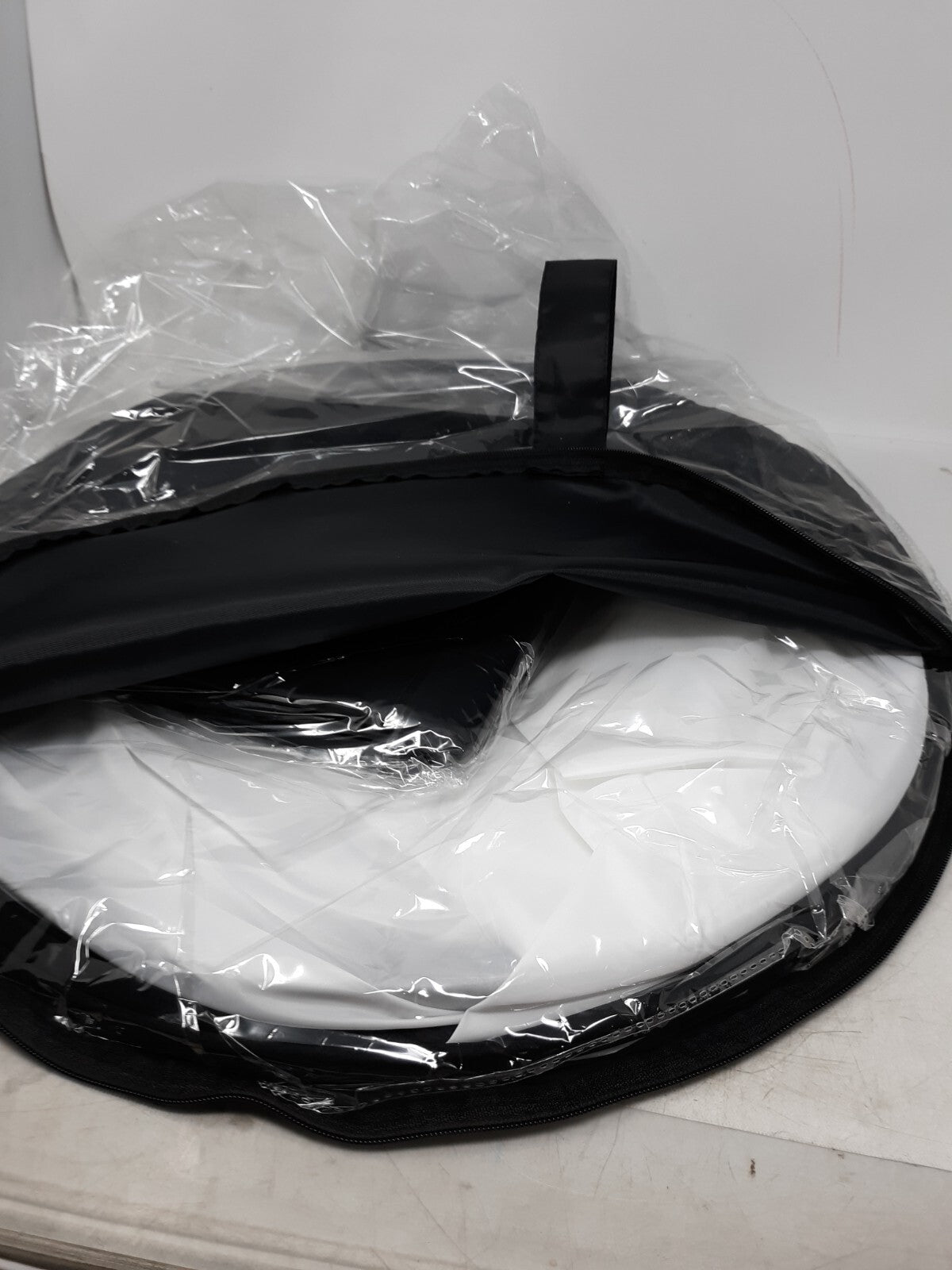 Impact 5-in-1 Reflector 42x72 Inches – Black, Silver, Gold, White, Translucent C