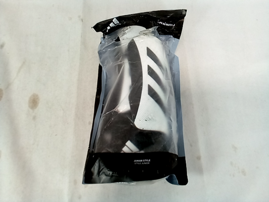 Adidas tiro sg match j style junior shin guards, used good