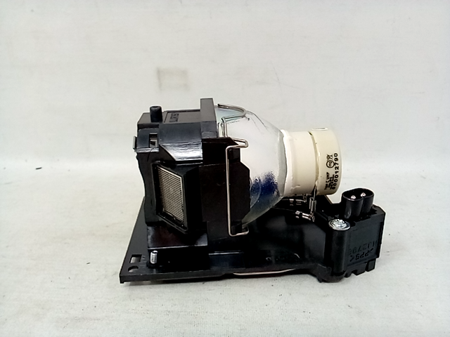 Hitachi Projector Lamp - DT01571