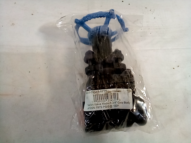 Velan Gate Valve A105N Body 13CR Stem/Wedge 3/4" S042054B-02TY-W410