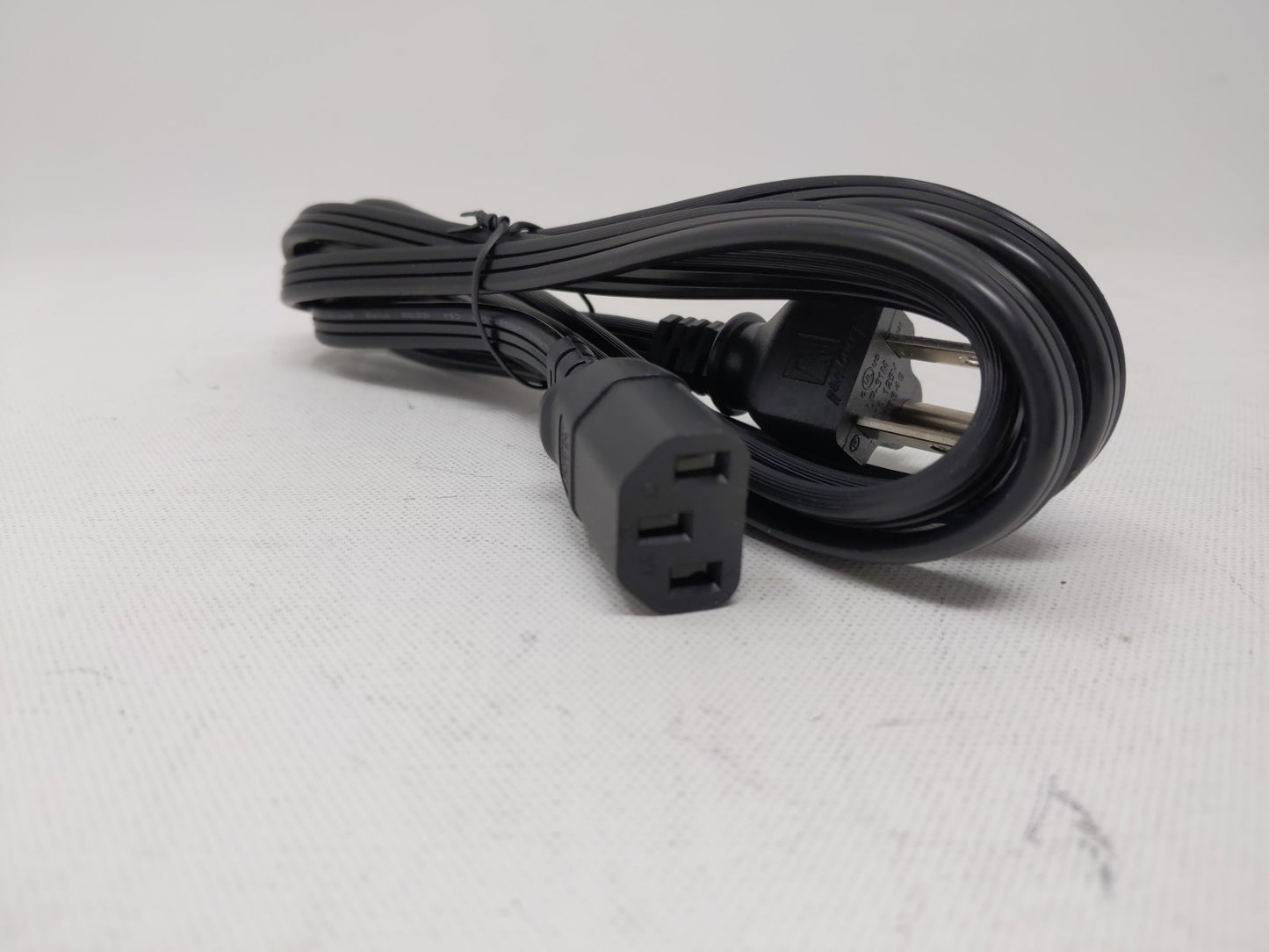 Cable DP/N 05120P CN-05120P-77381-92C-0E6J-A06 Black